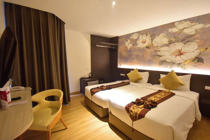 Room 28 of 55