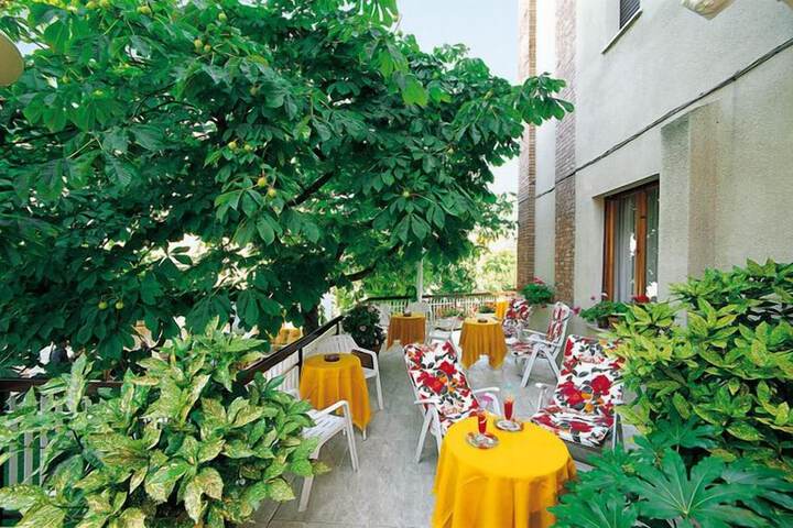 Terrace/Patio 38 of 41