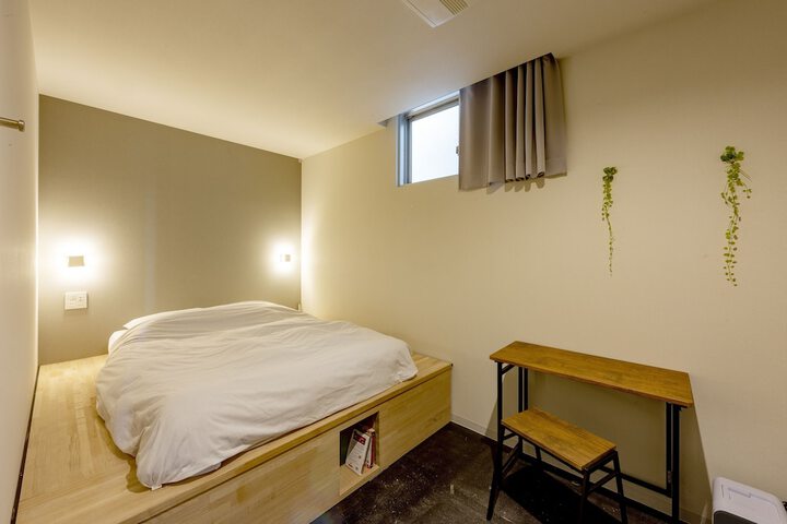 Room 8 of 56