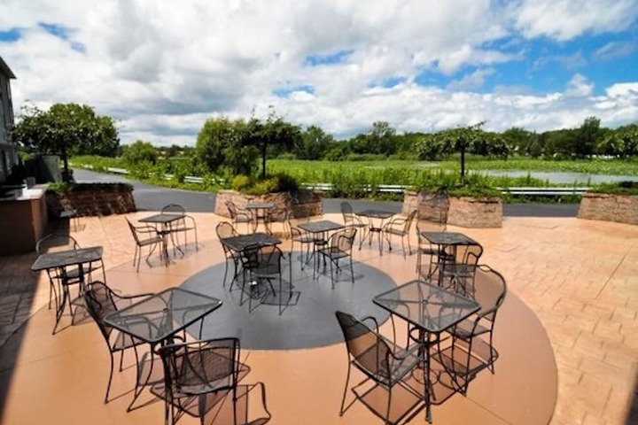 Terrace/Patio 64 of 129