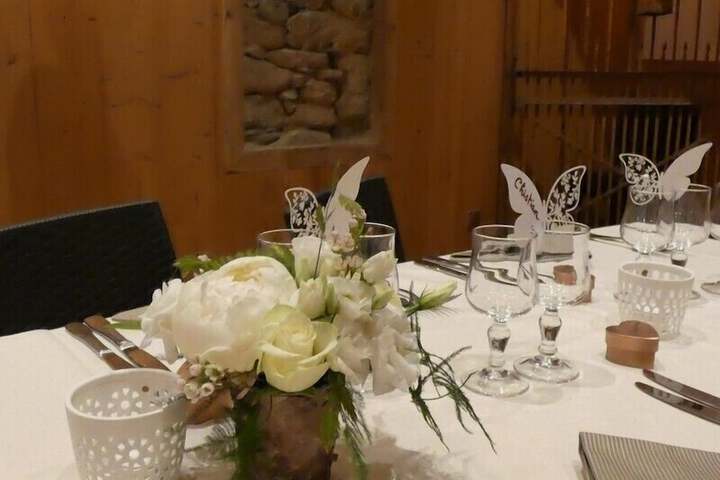 Ballroom/Hall 53 of 65