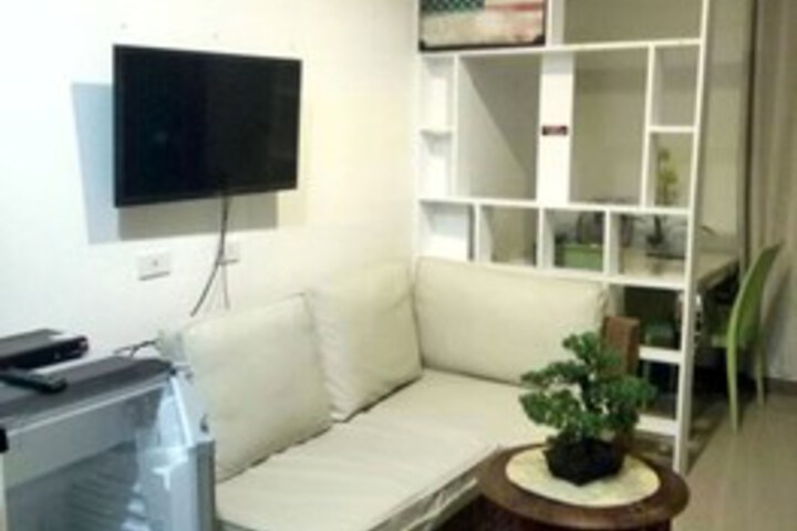 Room 8 of 22