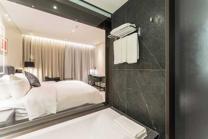 Room 50 of 55