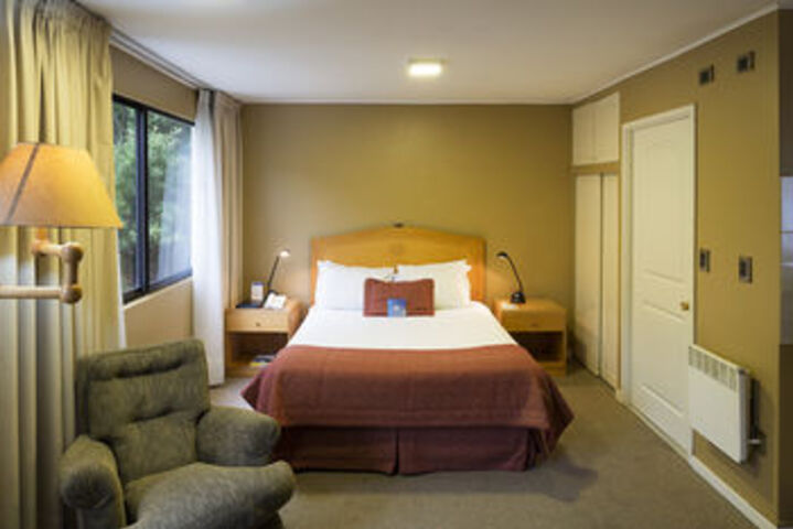 Room 26 of 43