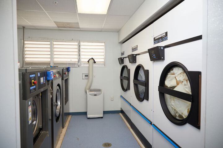 Laundry 10 of 33