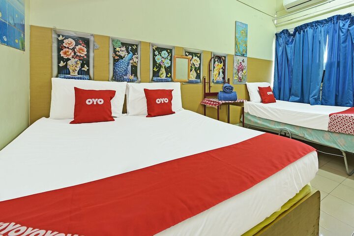 Room 28 of 43