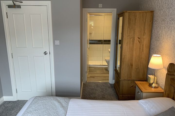 Room 12 of 44