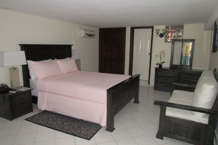 Room 8 of 41