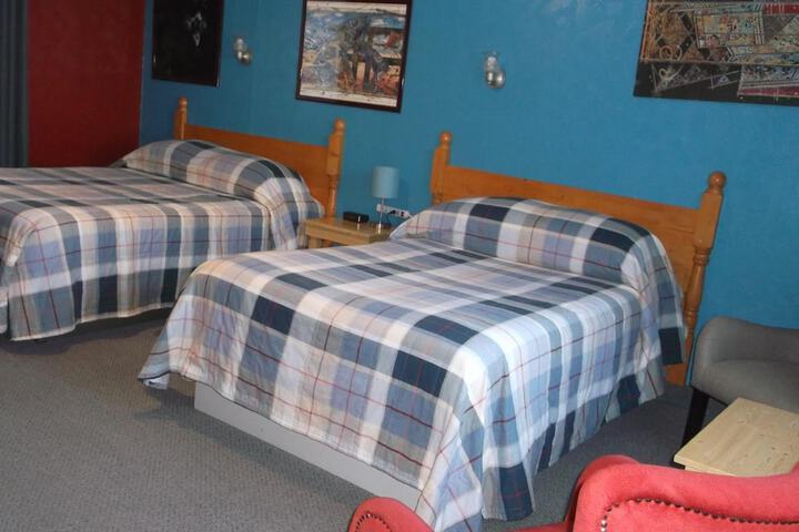 Room 24 of 47