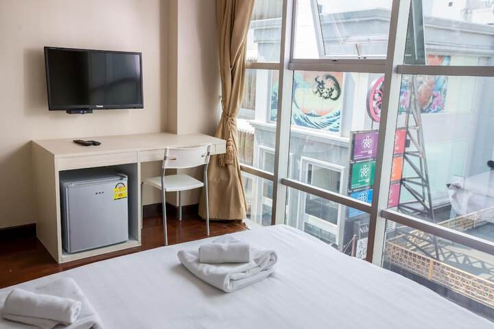 Room 20 of 50
