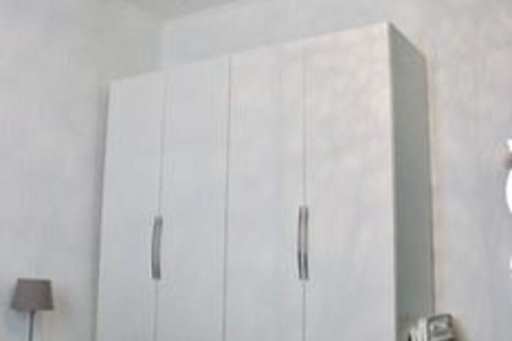 Room 12 of 50