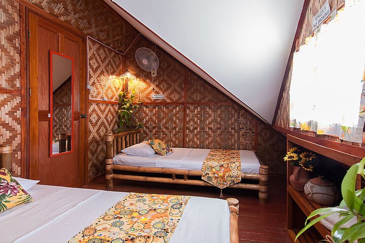 Room 5 of 34