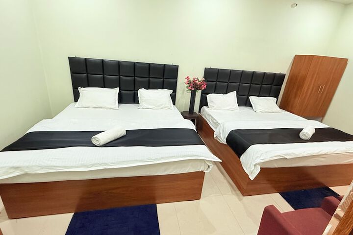 Room 15 of 24