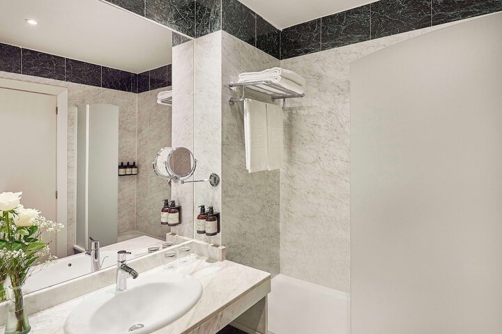 Clean Restrooms
