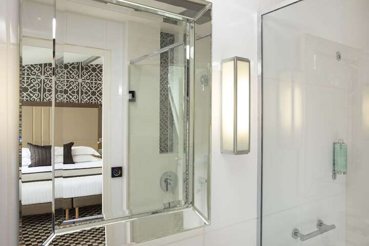 Room 45 of 91