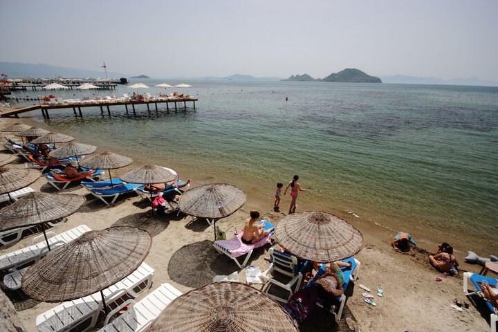 Beach 138 of 160