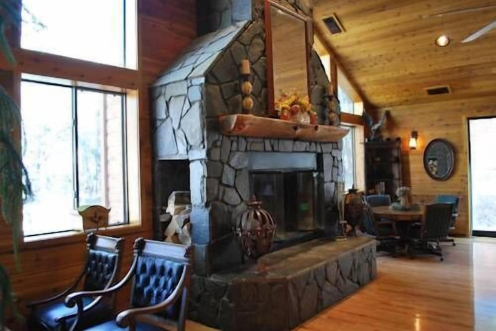 Hotel Interior 53 of 62