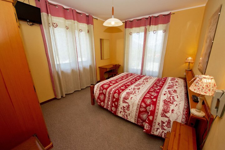 Room 13 of 54