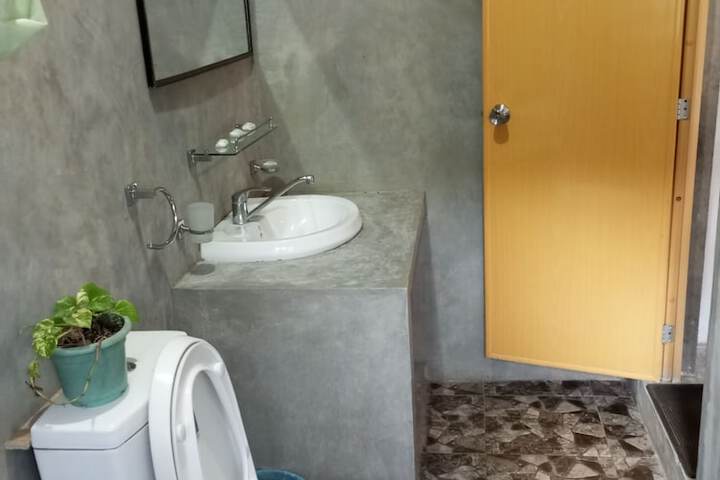 Room 31 of 50