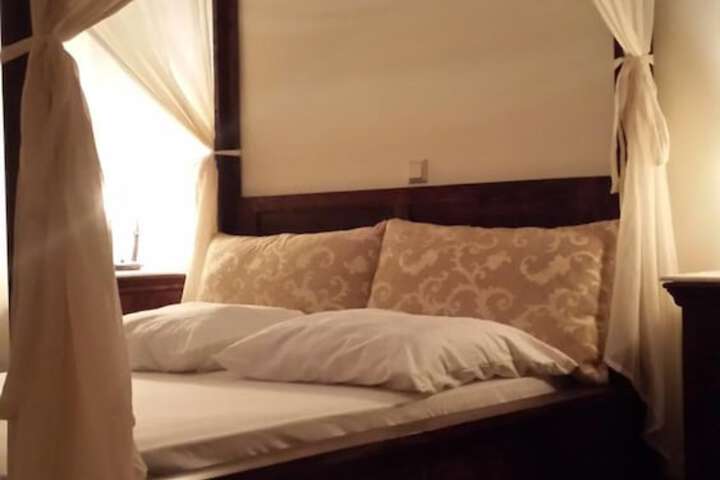 Room 14 of 61
