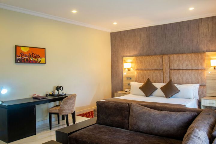 Room 22 of 54