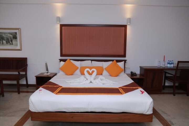 Room 9 of 44