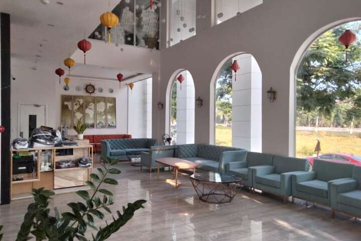Hotel 7 of 8