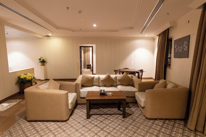 Room 41 of 114