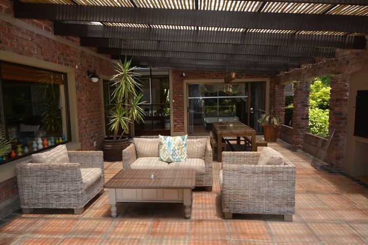 Terrace/Patio 19 of 38