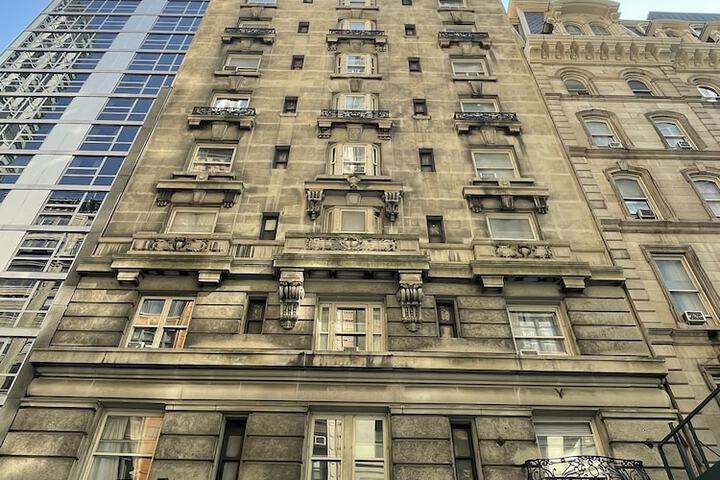 Hotel 232 of 236