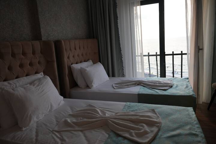Room 7 of 39