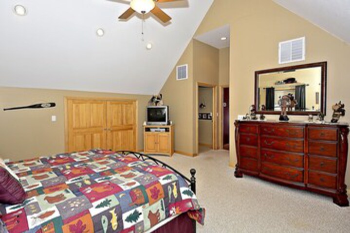 Room 34 of 44