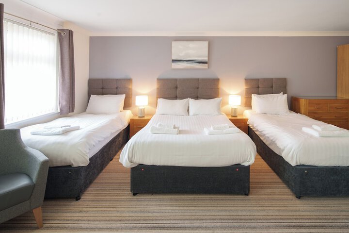 Room 2 of 26