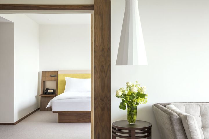 Room 72 of 250