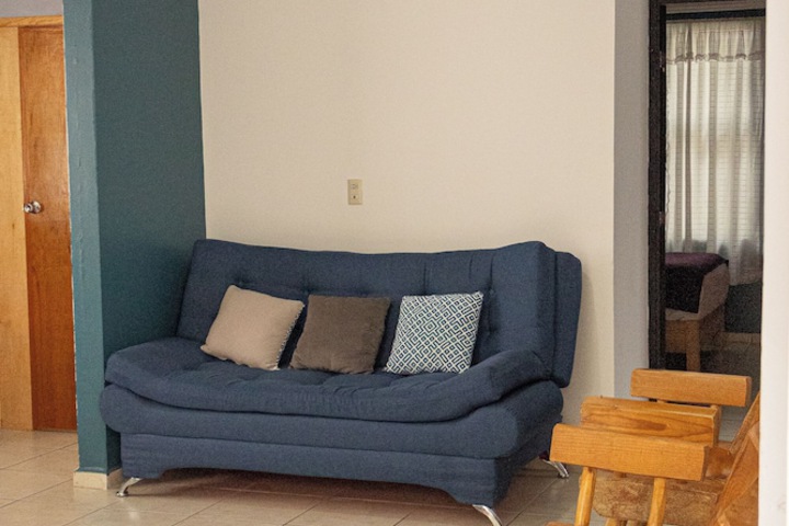 Room 9 of 19
