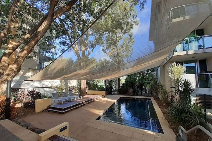 Pool Hotel
