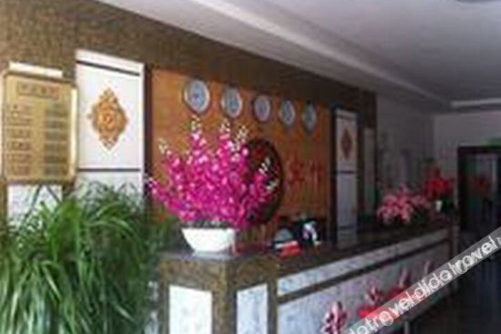 Hotel Interior 13 of 32