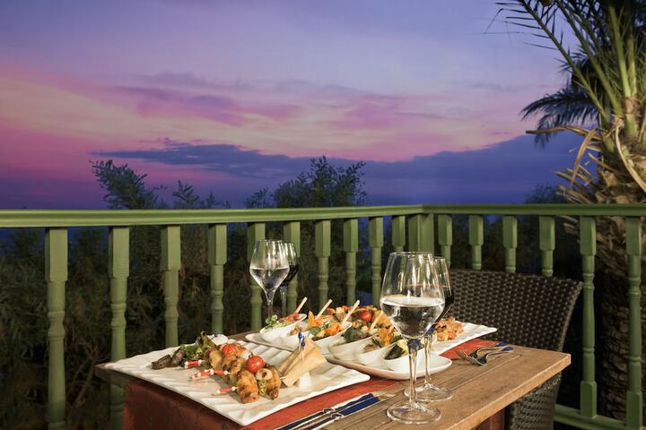 Dining 135 of 146