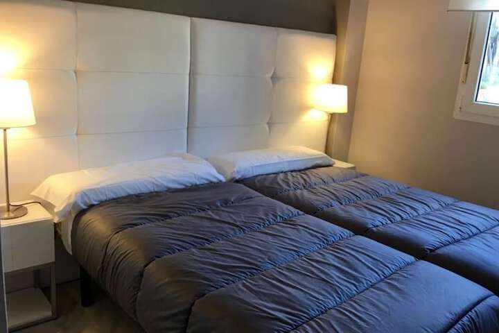 Room 3 of 69