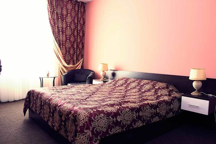 Room 16 of 16
