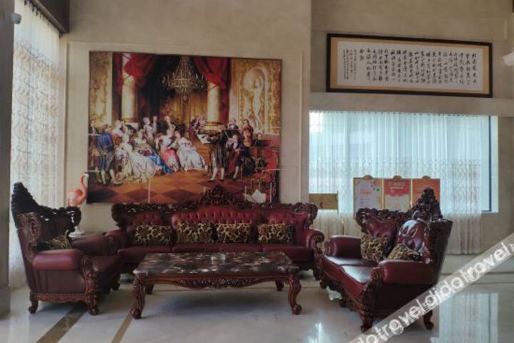 Hotel Interior 12 of 17