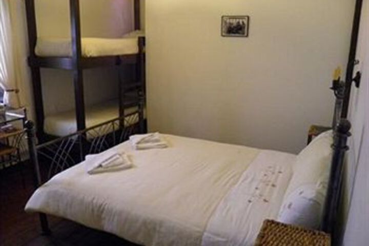 Room 3 of 5