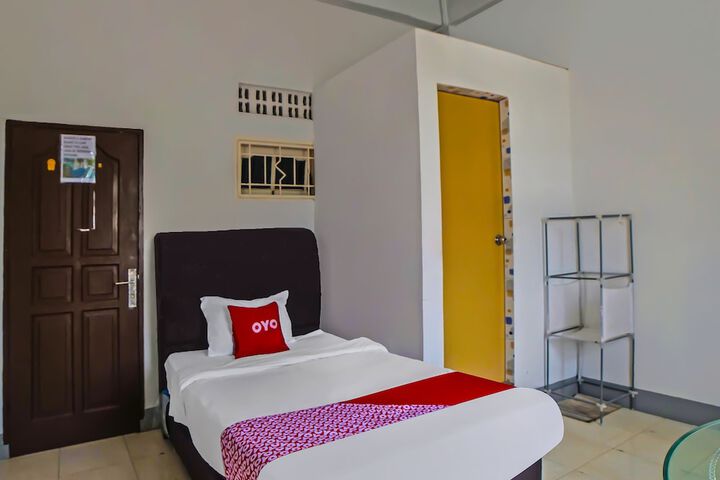 Room 6 of 21