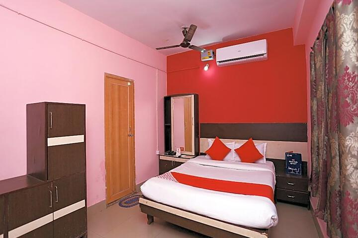 Hotel O Guddu Residency