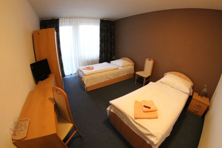 Room 18 of 44