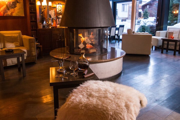 Hotel Interior 2 of 89