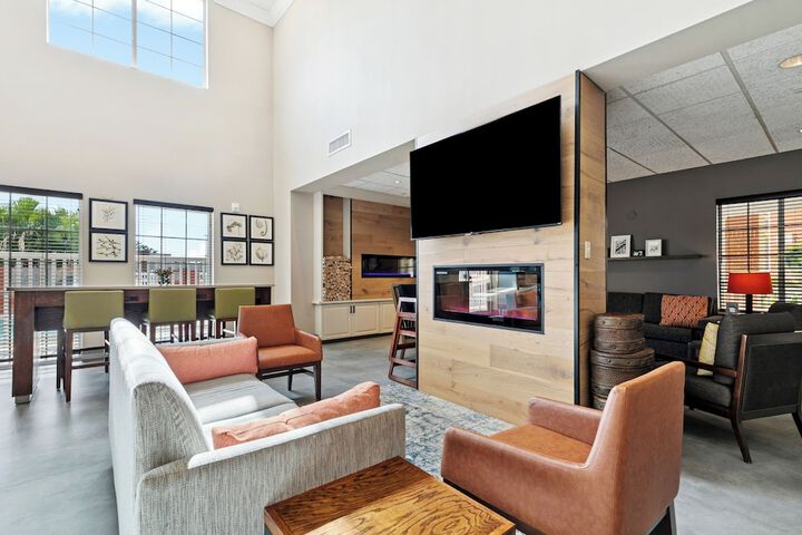 Hotel Interior 7 of 51