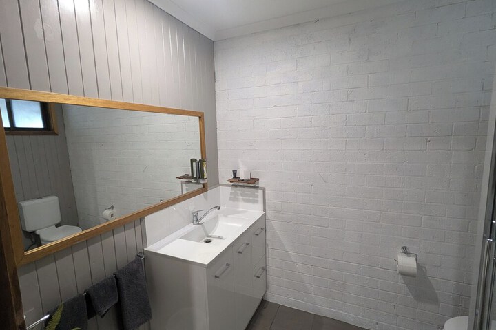 Room 46 of 74