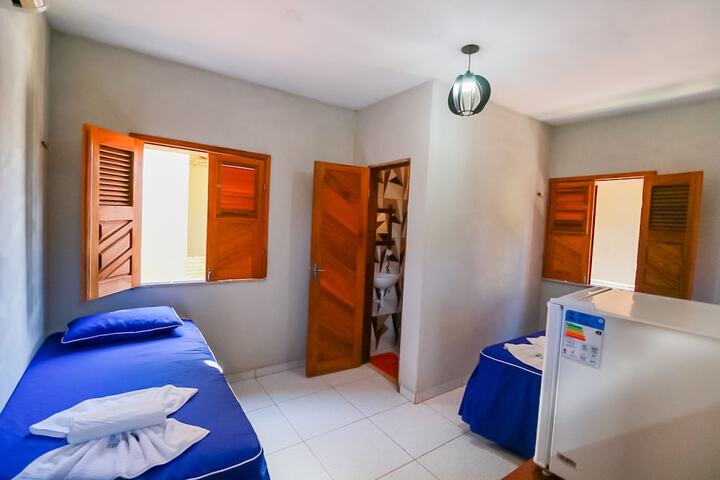 Room 7 of 183