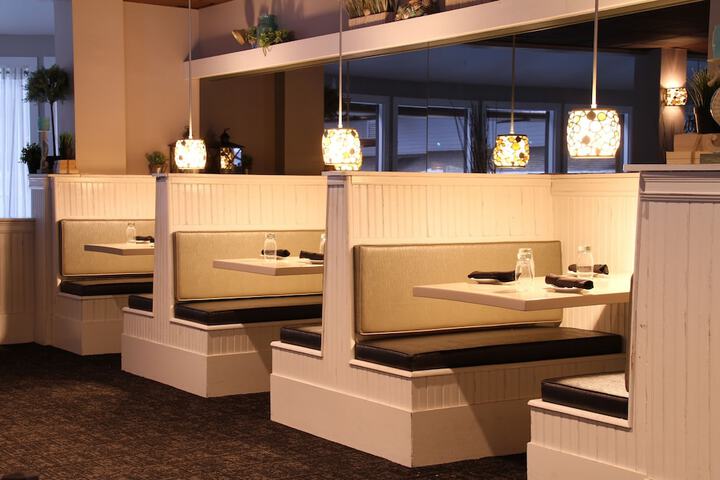 Dining Photos